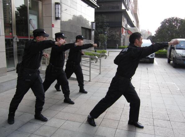 襄陽戎安保安公司給您介紹下保安人員的上崗證辦理流程！